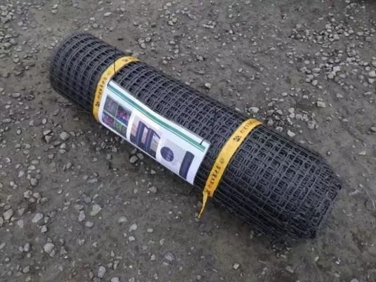 Plastic Mesh Safety Fencing Roll 3.3ft .x164ft - Qty - 3