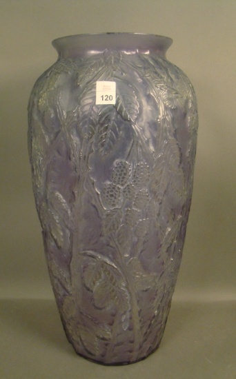 Consolidated Blackberry Umbrella Stand Amethyst Wash. Measures 18" tall