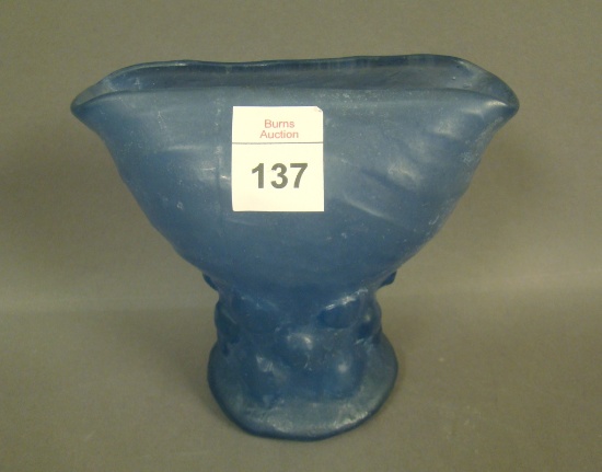 Consolidated Spanish Knobs Fan Vase Measures 4" Tall