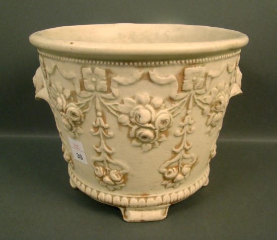 Weller Ivory Ftd Rose Handled Planter