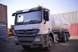 2016 Mercedes3331 5000 GLWater Tanker
