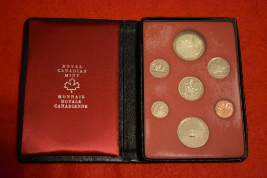 1973 Canadian Double Dollar Mint Set