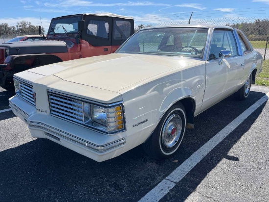 1980 PONTIAC LAMANS   VIN:  2D27KAP561979   TAN