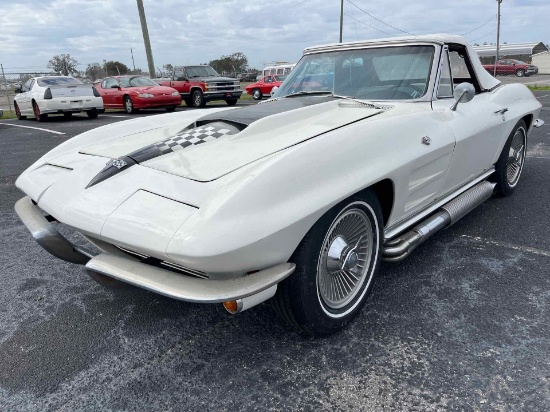 1964 CHEVROLET CORVETTE   VIN:  408675000000   WHITE