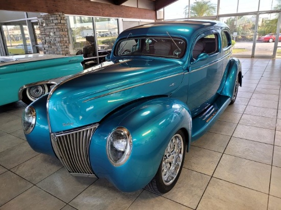 1939 Ford 2 Door