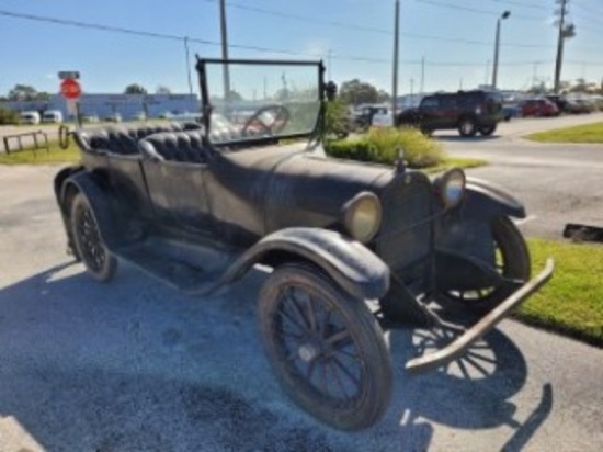 1916 Dodge Brothers Touring Car