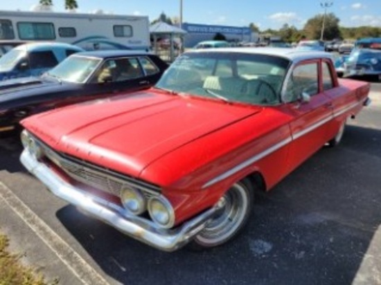 1961 Chevrolet BelAir 2dr Post