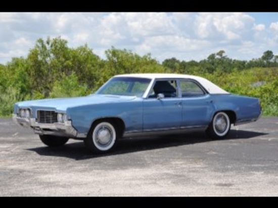 1969 Oldsmobile Delta 88 4 Door 