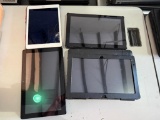 Lot of 4 Tablets
