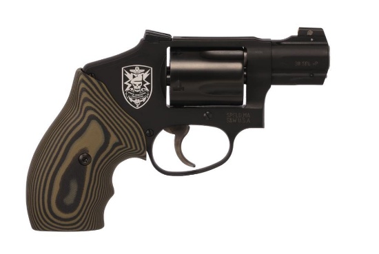 Smith and Wesson - 442 UC - 38 Special