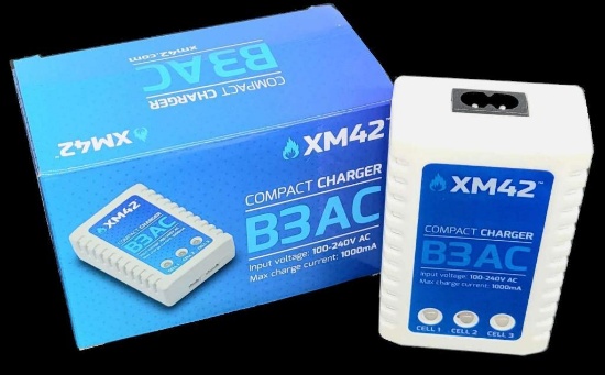 XM42 B3AC Compact Charger