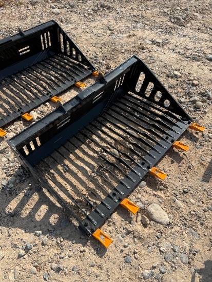 Unused FUTURE FT-RB44 Mini Skid Steer Rock Bucket