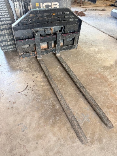 Used Future Skid Steer Pallet Fork Attachment - 60" Forks