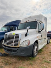 2016 Freightliner Cascadia Sleeper Semi Truck Detroit Diesel Automatic Transmission INOP
