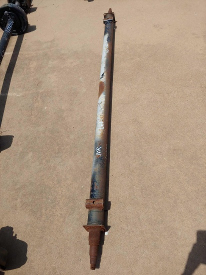 axle: not rated, 76" center, no hubs