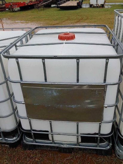 250 gallon tote tank