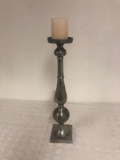 Metal candle holder