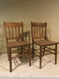 Set of chairs