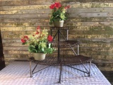 Metal plant stand