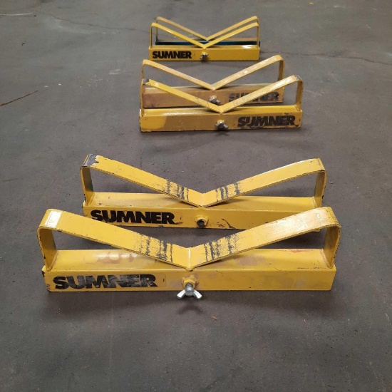 Pipe cradles