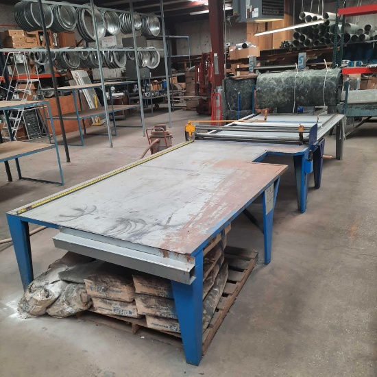 Cutting table