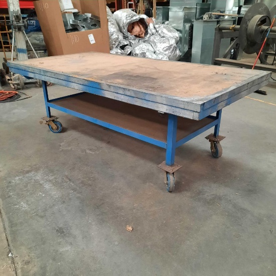 Roll around table