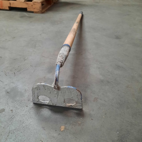 Concrete tool