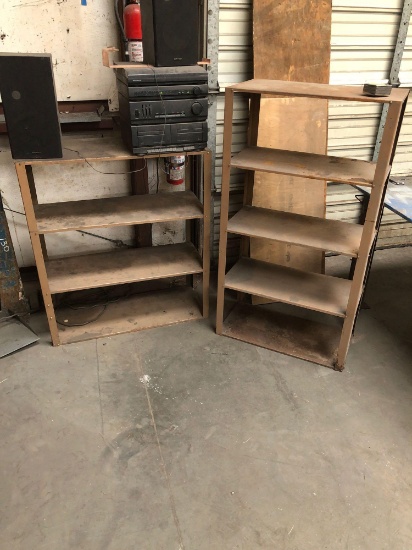 2 shelves