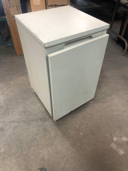 Small cabinet