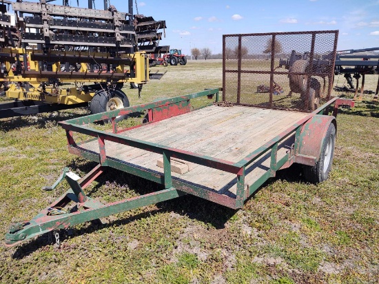 10 ft trailer with rear ramp