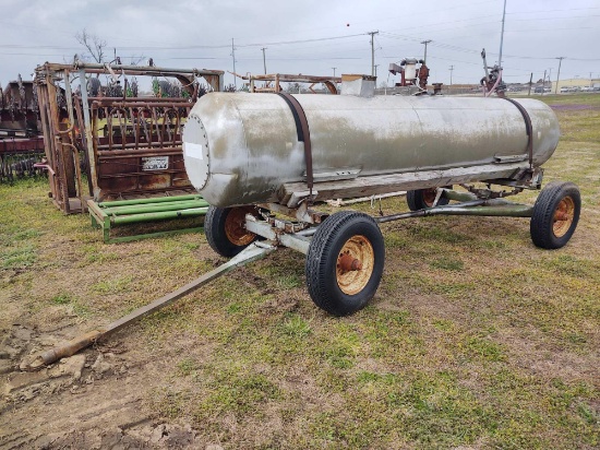 Fuel trailer