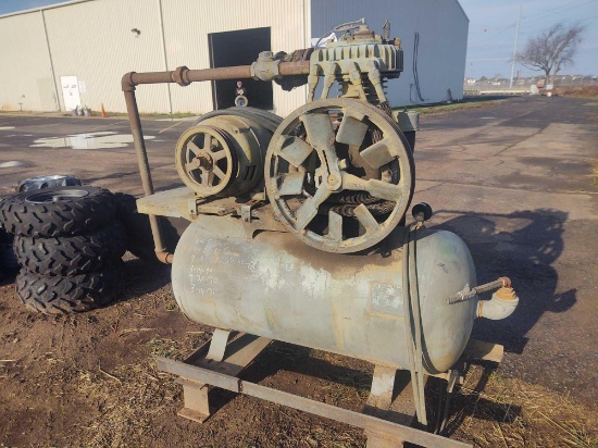 Air compressor