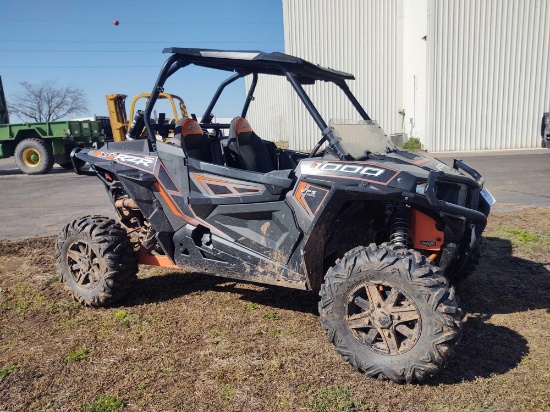 Polaris Razor utvxp