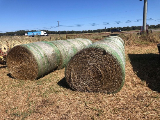 10 Bales of Wheat Hay