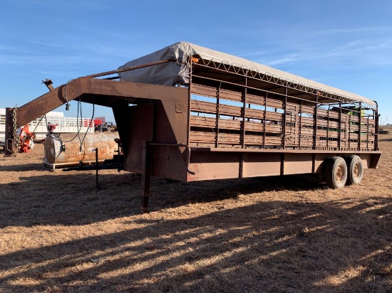 W&W 24x6 Cattle Trailer in good shape . 3-8FT CUTS. BILL OF SALE