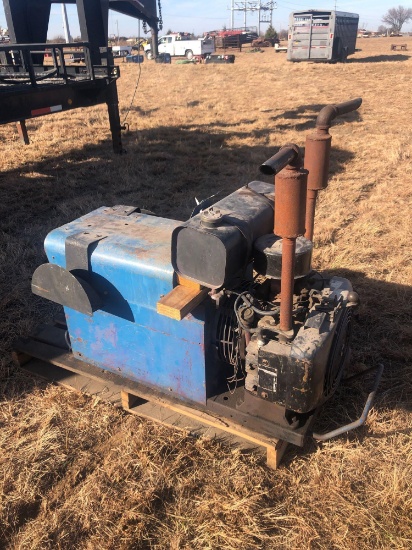 Miller Blue star welder. RUNS AND WELDS