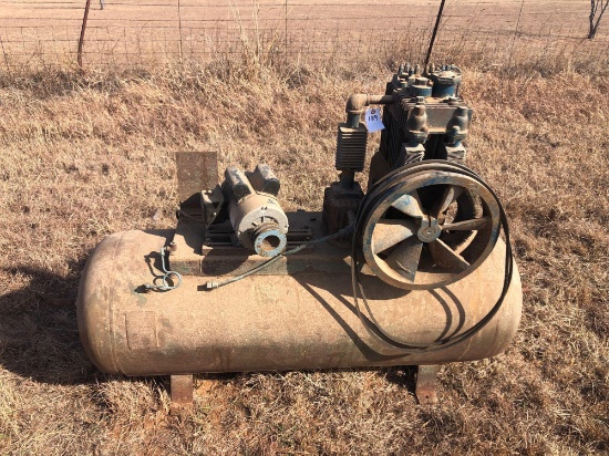 INDUSTRIAL AIR COMPRESSOR
