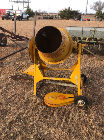 concrete mixer