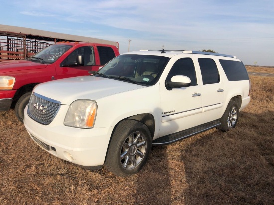 2007 GMC Yukon XL Multipurpose Vehicle (MPV), VIN # 1GKFK66857J253909