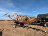 12 wheel hay rake... ready to go...
