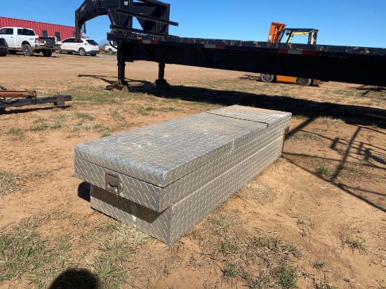ALUMINUM TOOL BOX...