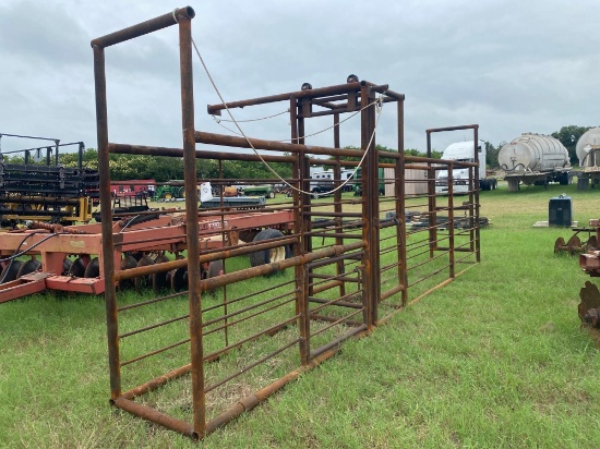 20 FT HEAVY DUTY CATTLE ALLEY, SLIDING GATES AND PALPATE GATES...
