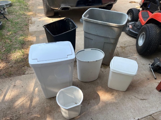 MISC TRASH CANS... QUANTITY: 6...