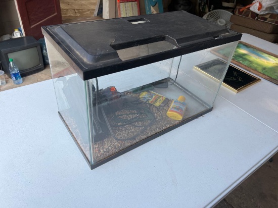AQUARIUM...
