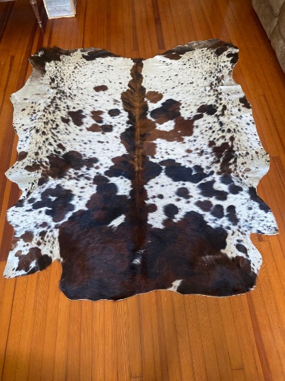 COW HIDE RUG