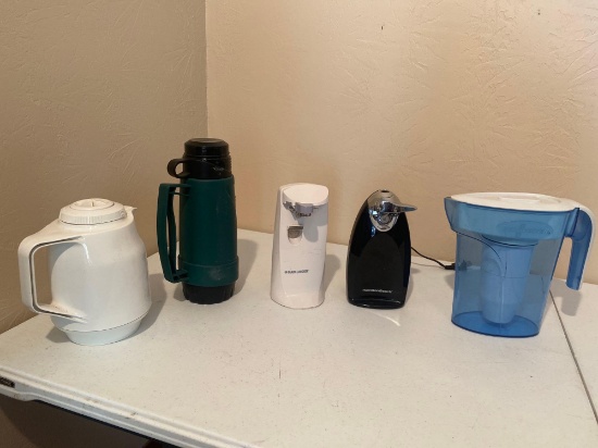 ELECTRIC CAN OPENERS, PITCHER WITH FILTER, COFFEE PITCHER & FURNIS
