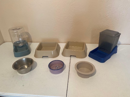 DOG BOWLS AND WATERER
