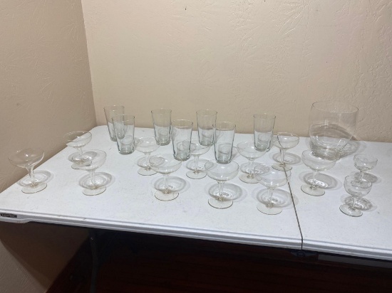 MARTINI GLASSES WINE BOTTLE CHILLER WATER GLASSES 21 PIECES TOTAL