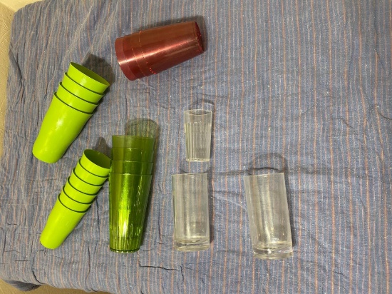 21 DRINKING CUPS