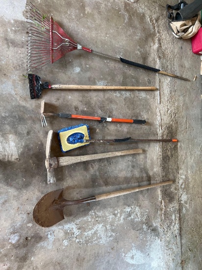 Shovel, Pick Axe, Mop, Garden Hoe, Scraper, Rake